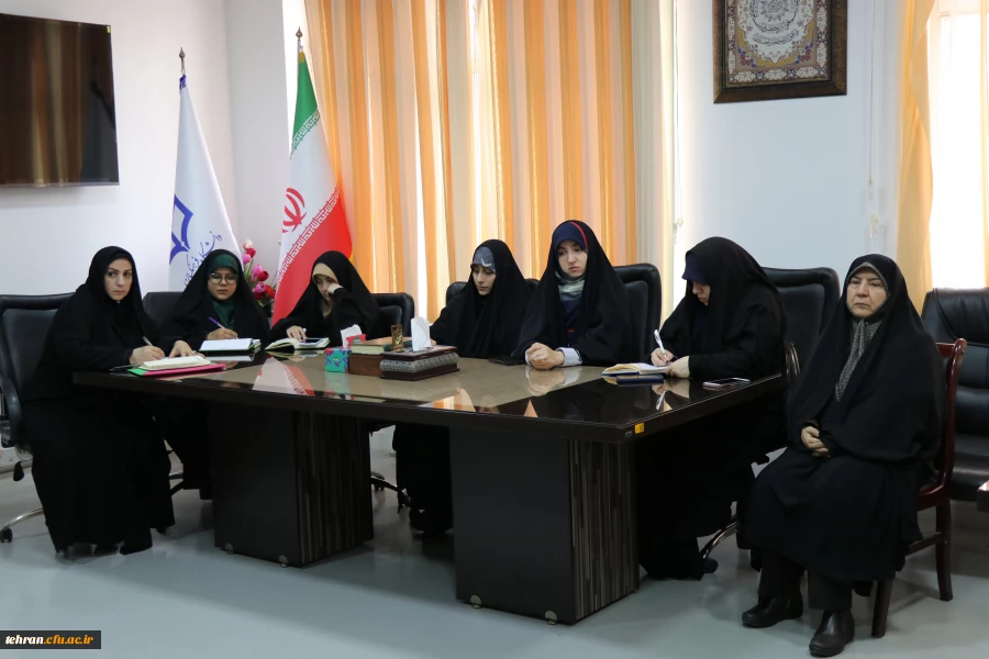 نشست هماهنگی اجلاسیه شهدای دانشجومعلم با حضور رئیس ستاد اجلاسیه برگزار شد. 6