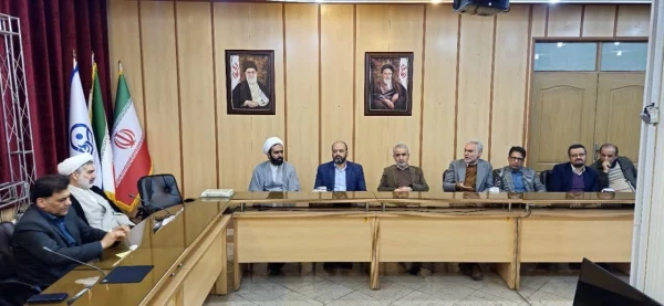 دانشگاه مسیر خوبی را طی می کند و در آینده ی نزدیک به استاندارد ها خواهیم رسید 2