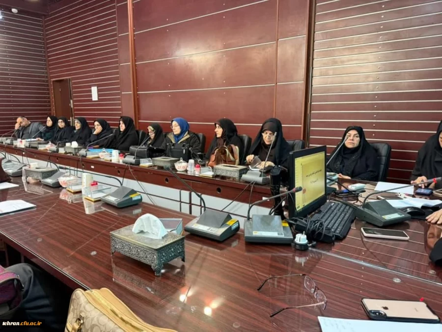 جلسه هم اندیشی اساتید پردیس نسیبه 2