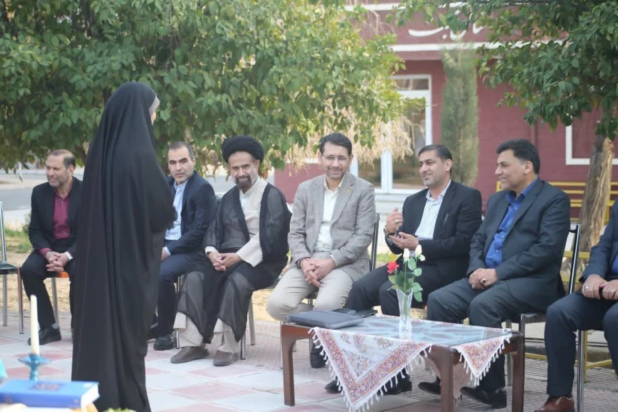 پردیس زینبیه از قدمت و ظرفیت ها ی خوبی برای جذب دانشجویان نخبه برخوردار است 9