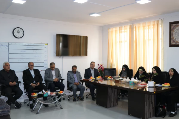 تبیین برنامه های دانشگاه در سال 1404 3