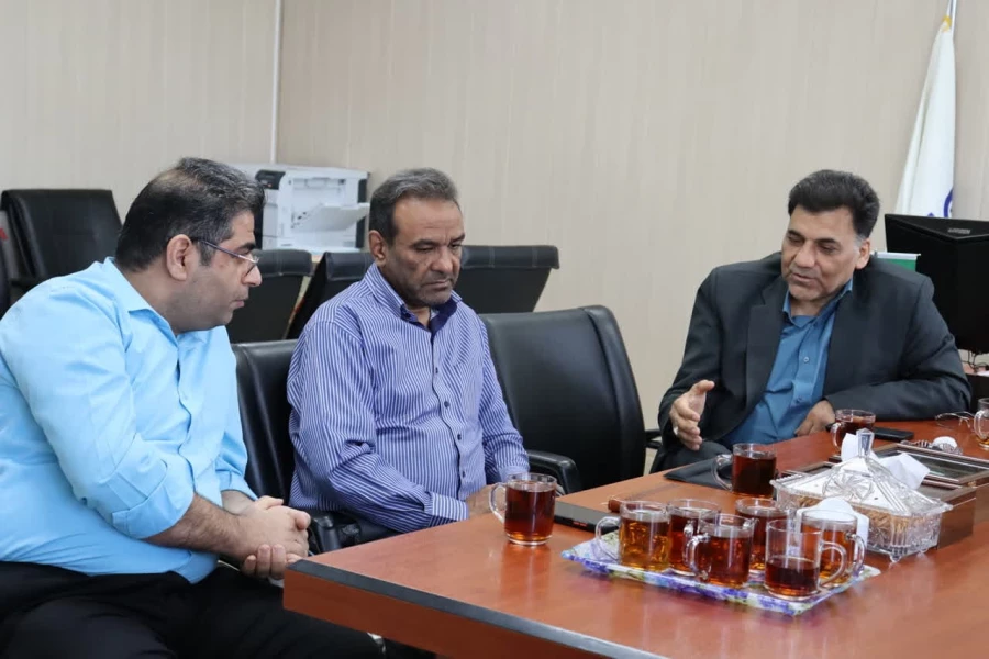  جلسه اختصاصی تیم مدیریتی دانشگاه با مراکز و پردیس ها به صورت میدانی  3