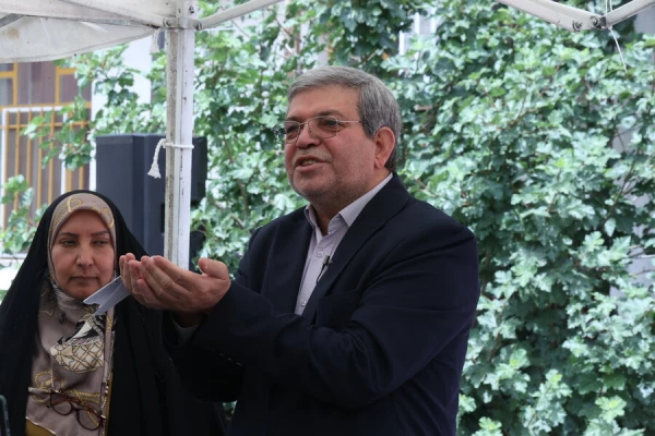 معلمان تراز و اساس تحول جامعه هستند 12