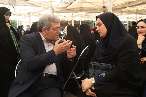 معلمان تراز و اساس تحول جامعه هستند 14