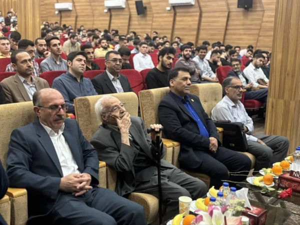 معلمی توفیق است نه انتخاب، پس قدر معلم بودن خود را بدانید 3