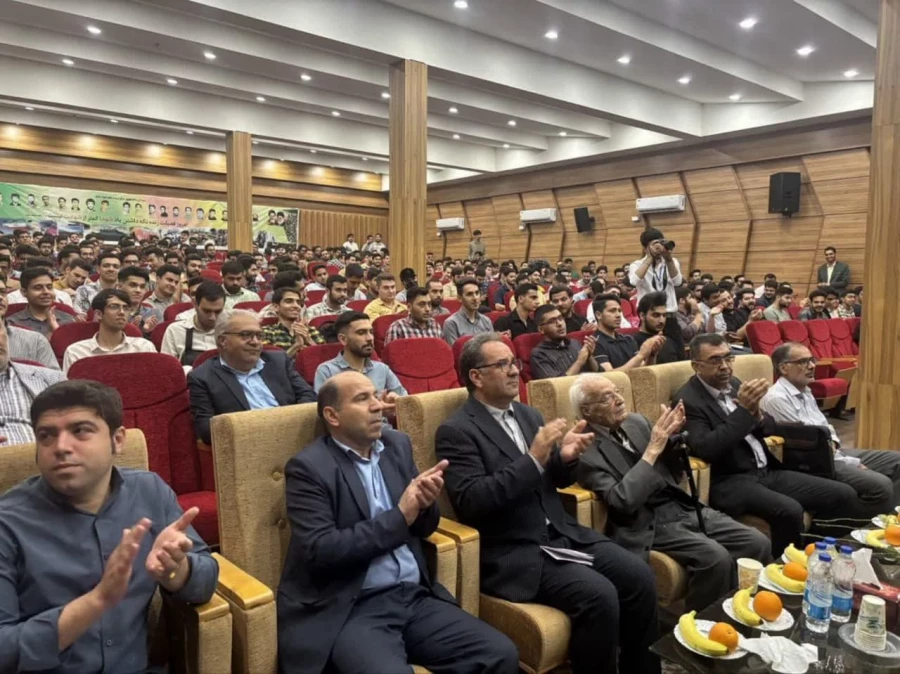 معلمی توفیق است نه انتخاب، پس قدر معلم بودن خود را بدانید 4