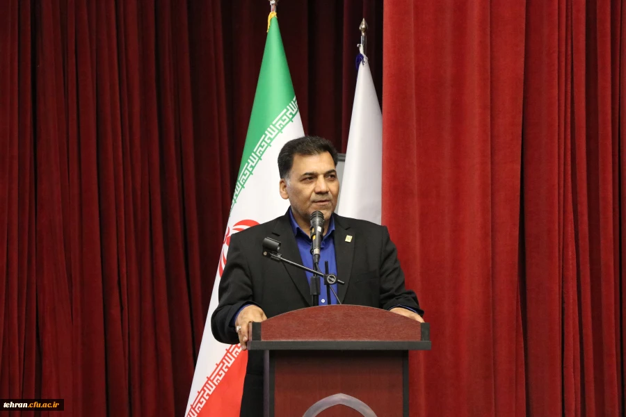 چشم انداز آینده دانشگاه فرهنگیانامید بخش است. 2