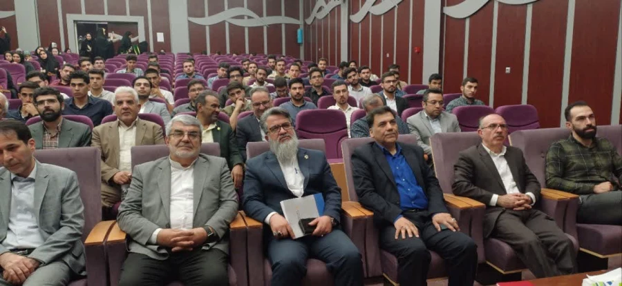 یکی از افتخارات ما این است که یک چهارم از شهدای دانشجویی کشور، از شهدای دانشجومعلم هستند 5