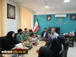 معلم و رسانه مکمل یکدیگر هستند 2