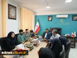 معلم و رسانه مکمل یکدیگر هستند 4