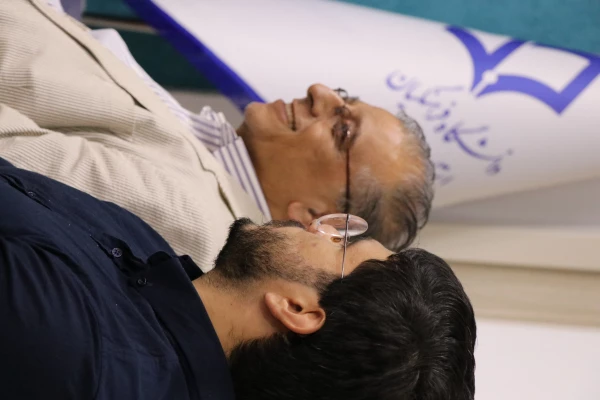 رئیس دانشگاه فرهنگیان استان تهران از رتبه یک کشوری آزمون ارشد فیزیولوژی ورزشی تجلیل کرد 3