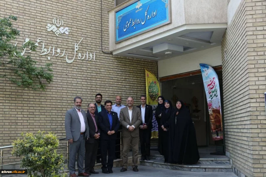 
حضور اساتید این دانشگاه در برنامه های مختلف صدا و سیما موجب غنی بخشی به ترویج فرهنگ و تربیت اسلامی شود 2