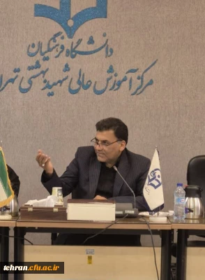 دکتر محمدی: 

تکریم داوطلبان و تقویت هماهنگی برای تسهیل مصاحبه های حضوری افراد برای فرآیند ارزیابی شغل معلمی/تاکید برحفظ آرامش و حل مسئله در فرآیند اجرایی کانون های ارزیابی 