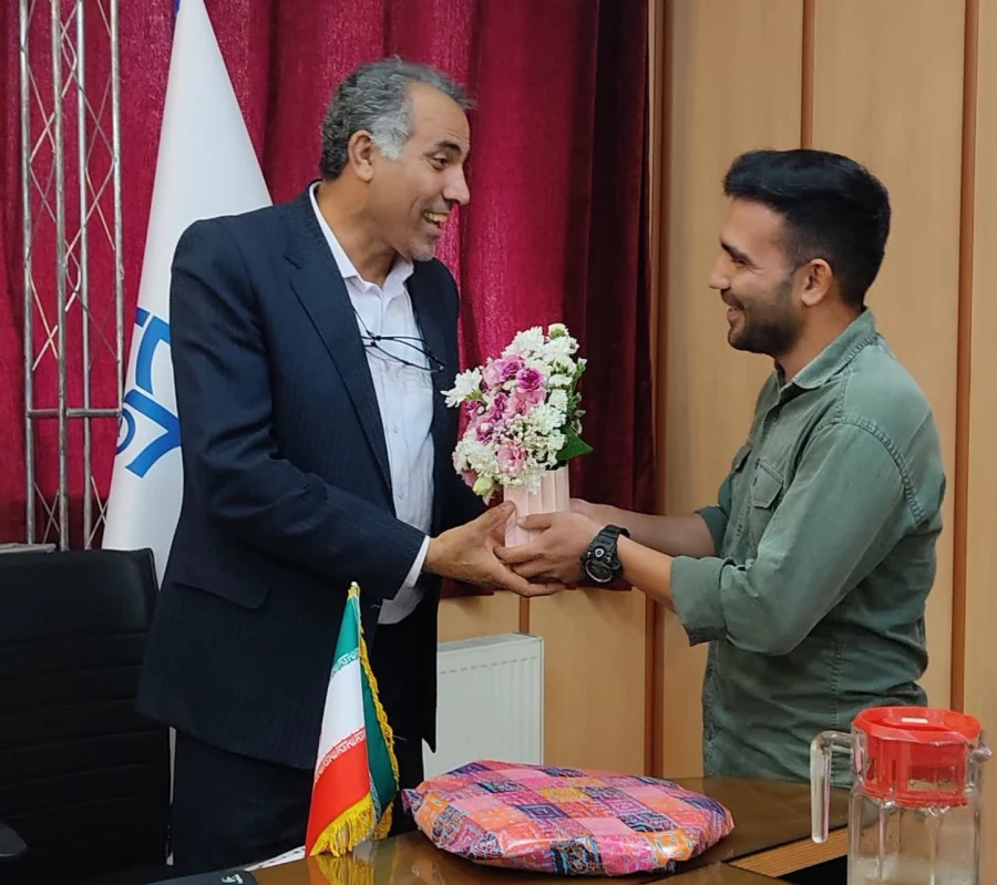 جلسه شورای اداری مرکز آموزش عالی شهید شرافت با عنوان صبح همدلی  4