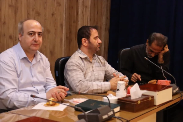 برگزاری جلسه شورای اداری در خصوص ساختار جدید دانشگاه 5