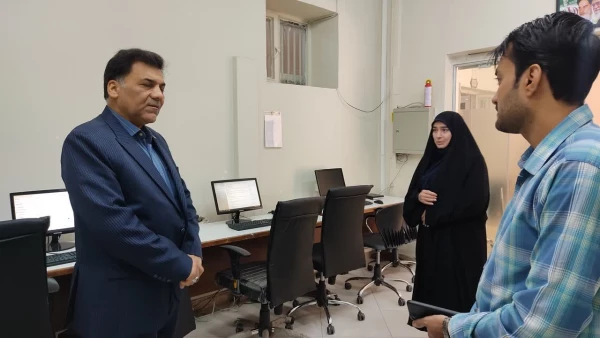 بازدید رییس دانشگاه فرهنگیان استان تهران از دانشکده شهید شرافت 