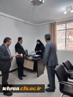 به مناسبت گرامیداشت روز زن، دکتر کامیاب معاونت توسعه و دکتر بهبهانی رئیس امور مالی با حضور در بخش های مختلف، ضمن تبریک این روز، با اهدای گل از تلاش های همکاران تقدیر کردند. 3