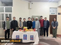 مراسم شب یلدا در سرای دانشجویی مرکز آموزش عالی شهدای مکه، با حضور دانشجویان، حجت الاسلام شکری و دکتر رشیدی معاون هماهنگی مرکز شهدای مکه

 5