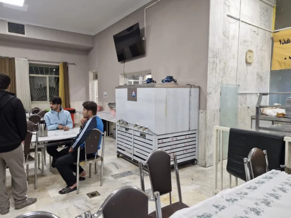 ویژه برنامه شب یلدا در خوابگاه های دانشجویی پردیس شهید چمران برگزار شد"
 2