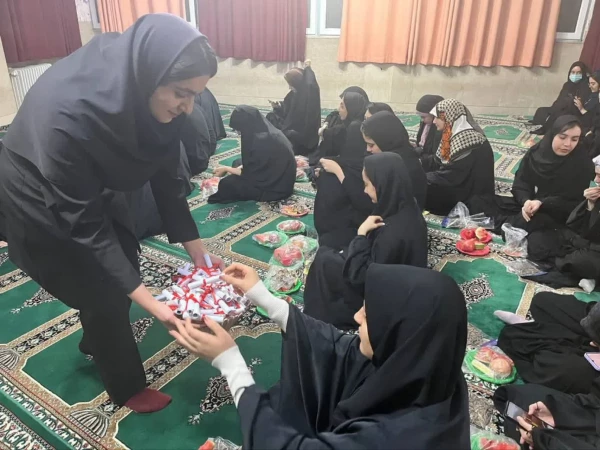 شب یلدایی به یادماندنی در دانشگاه فرهنگیان پردیس زینبیه

 7