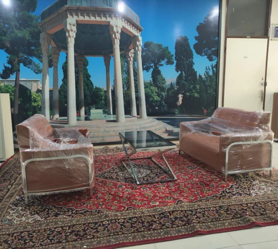 تجهیز لابی های خوابگاه به مبلمان

 4