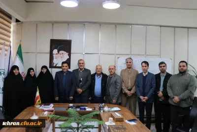 دکتریزدان پناه مشاور وزیر در سازمان دانش آموزی در کنار دانشگاه فرهنگیان برای تربیت معلم مهارتی هستیم.
