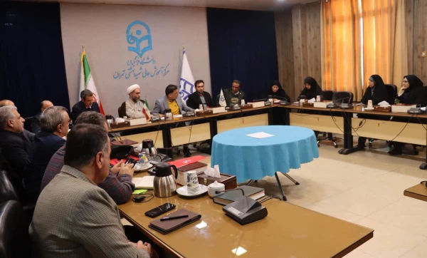 سی و پنجمین جلسه شورای مدیریت استان تهران 

 6