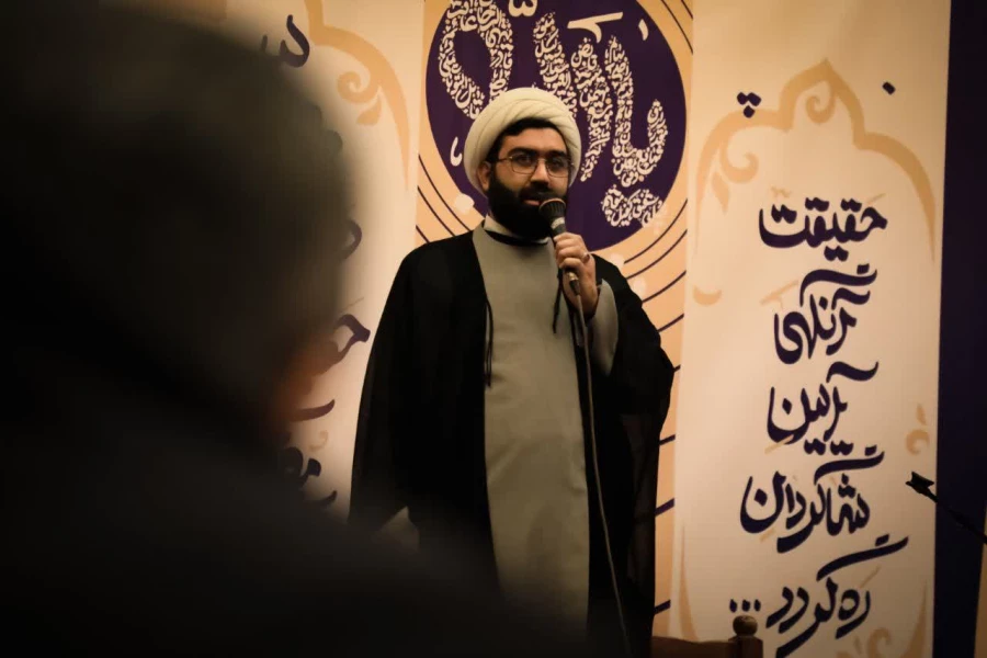 حضورپرشکوه دانشجو معلمان در مراسم معنوی اعتکاف  16