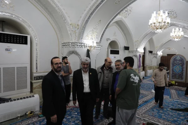 حضور دکتر برزویی رئیس دانشگاه فرهنگیان و جلال دلقندی مشاور وزیر آموزش و پرورش در مراسم معنوی اعتکاف دانشجومعلمان استان تهران  3