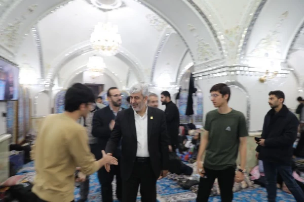 حضور دکتر برزویی رئیس دانشگاه فرهنگیان و جلال دلقندی مشاور وزیر آموزش و پرورش در مراسم معنوی اعتکاف دانشجومعلمان استان تهران  6