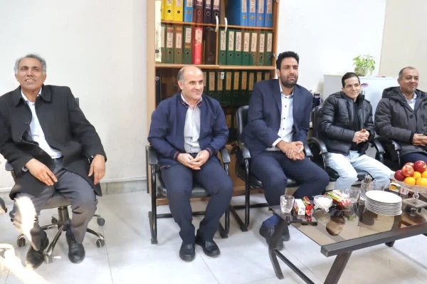 تقدیر از نیروهای حفاظت فیزیکی به پاس تلاش های شبانه روزی در دانشکده شهید شرافت 

 6