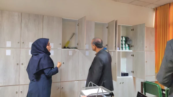 بازدید معاون پژوهش دانشگاه فرهنگیان استان تهران از آزمایشگاه ها و کارگاه های دانشکده شهید شرافت

 6