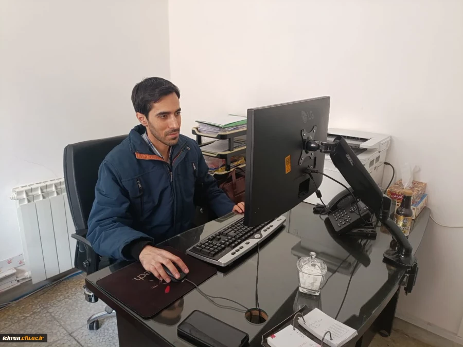 حضور تیم پشتیبانی ( آموزش، فناوری، حراست و خدمات )در ایام غیرحضوری و مجازی شدن امتحانات نیمسال اول ۱۴۰۴
 2