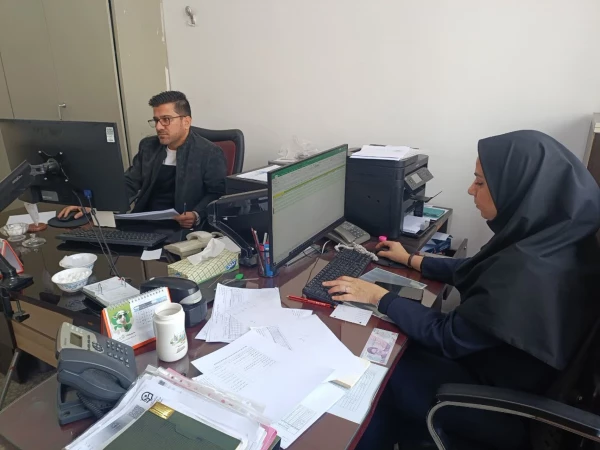 حضور تیم پشتیبانی ( آموزش، فناوری، حراست و خدمات )در ایام غیرحضوری و مجازی شدن امتحانات نیمسال اول ۱۴۰۴
 6