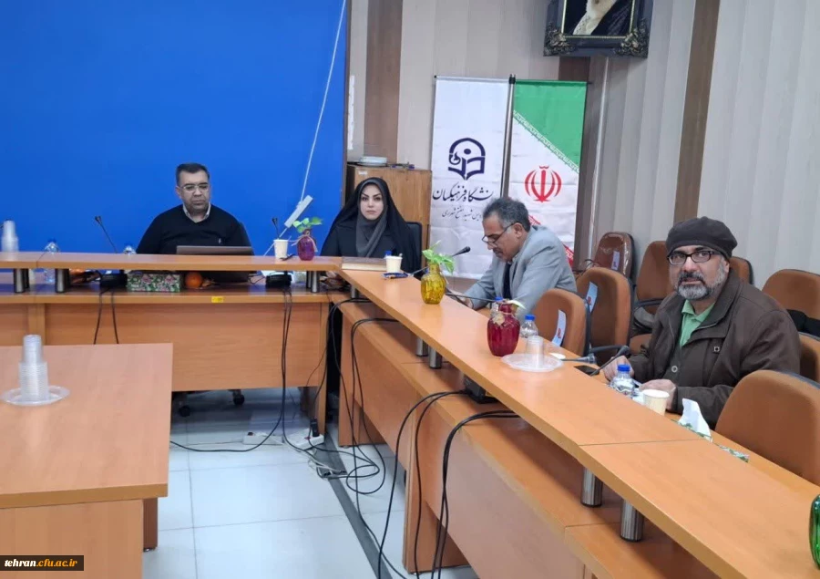 برگزاری جلسه شورای تحصیلات تکمیلی مدیریت استان در پردیس شهید مفتح

 2