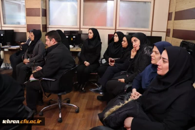 فضایی صمیمی و گرم در یک روز سرد زمستانی در شورای اداری همکاران  دانشگاه فرهنگیان تهران