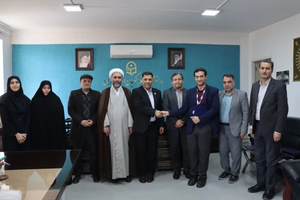  تجلیل از دانشجو معلمان و استادان المپیاد نانو رشته شیمی دانشکده شهید بهشتی تهران
 3